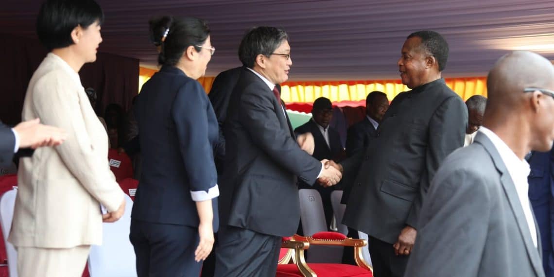 CFCO : Sassou-Nguesso lance la réhabilitation du chemin de fer Congo-Océan