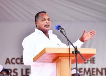 Sassou-Nguesso lance sa campagne à Pointe-Noire avec un message aux jeunes et des engagements sur le CFCO et les mines