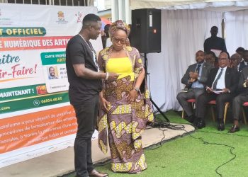 Transition numérique : L'artisanat congolais entre dans l'ère de la carte professionnelle digitale