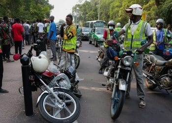 Brazzaville : en quelques secondes, un motard meurt dans un choc d’une extrême violence