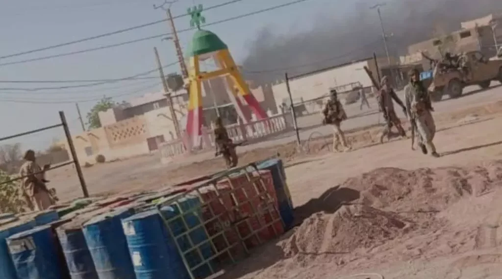 Mali : L'État de Choc – Une Offensive Coordonnée Jihadiste-Touareg Ébranle le Pouvoir Militaire