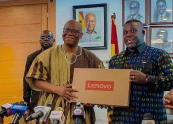 Ghana : Lancement d'envergure pour le programme « One Million Coders » et distribution massive de laptops