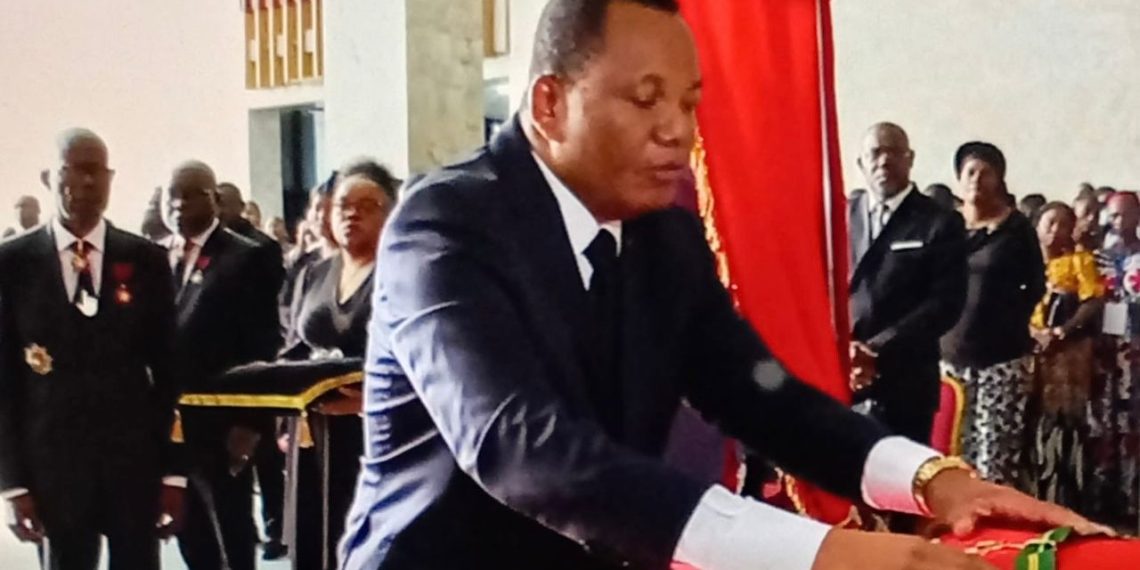 Obsèques Nationales : Le Congo salue la mémoire de Benjamin Evayoulou, diplomate et académicien