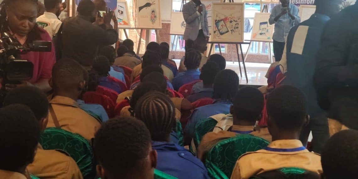 "Stop Lokuta" : L'incroyable offensive artistique pour protéger les jeunes sourds du Congo face aux fake news