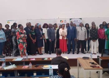 Business : Le Congo pousse les femmes vers les marchés publics