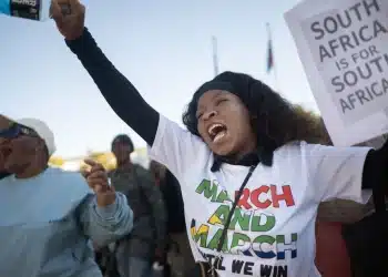 Le Ghana lance un pont aérien pour sauver 300 citoyens de la xénophobie en Afrique du Sud