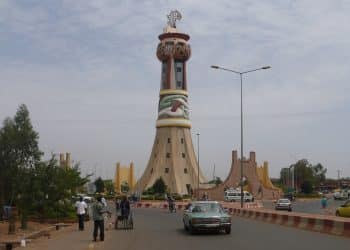 Alerte au Mali : Le blocus du JNIM plonge Bamako dans le noir et paralyse les routes