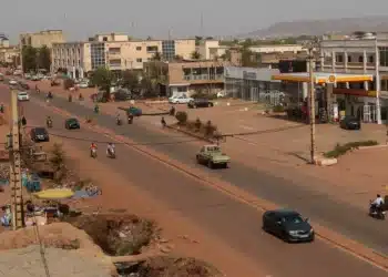 Mali : Bamako sous blocus, entre pénuries de gasoil et prix du mouton qui s’envolent