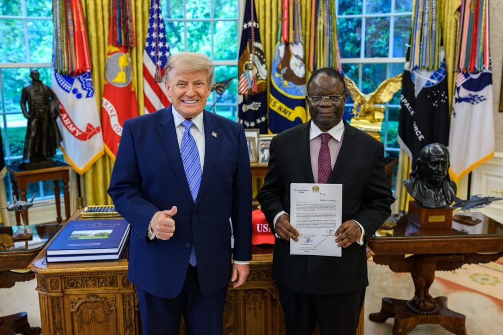 Basile Ikouebé reçu par Donald Trump : la République du Congo renforce sa diplomatie américaine