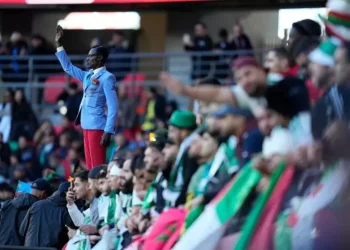 Mondial 2026 : Privé de visa pour Ebola, le mythique supporter congolais Michel "Lumumba" interdit de premier match contre le Portugal !