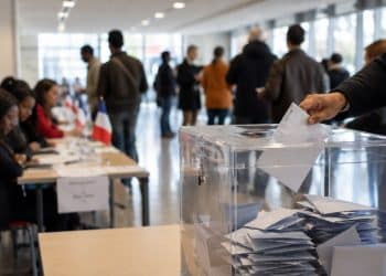 Élections consulaires 2026 : Abstention record et poussée historique des indépendants chez les Français d'Afrique