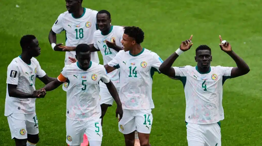 Mondial 2026 : Le coup de poker génial de Pape Thiaw offre au Sénégal une victoire historique 5-0 contre l’Irak