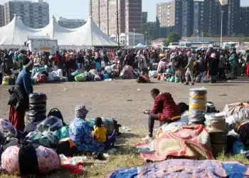 Chasse aux migrants en Afrique du Sud : Des dizaines de milliers de réfugiés terrifiés fuient en masse, MSF lance l'alerte
