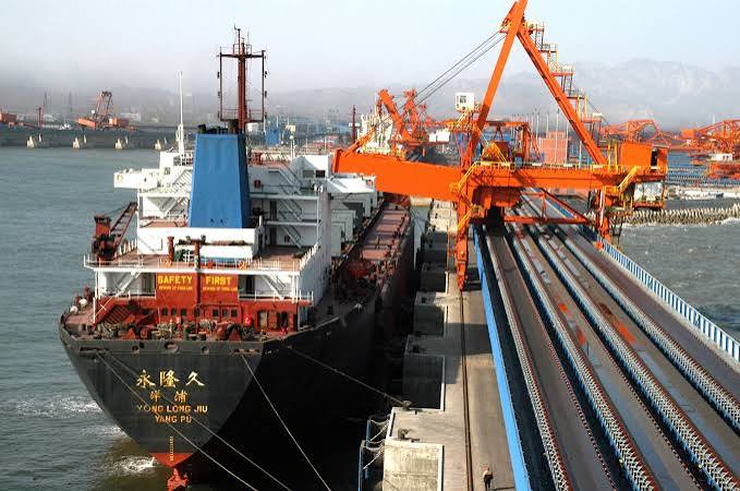 Commerce Chine-Afrique : Une hausse spectaculaire de 24 % au premier semestre 2026 cache un piège financier historique pour le continent
