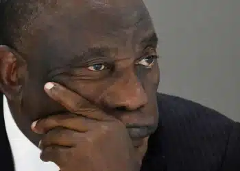 Le Ghana refuse d’accueillir Cyril Ramaphosa en plein chaos xénophobe en Afrique du Sud