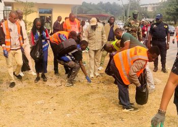 Insalubrité à Brazzaville : Le ministre Juste Mondelé lance l’opération "Zéro déchet plastique" et durcit le ton avant la Fête nationale