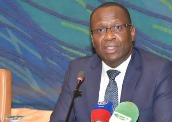 Finance et stabilité monétaire en zone CEMAC : À Washington, le gouverneur de la BEAC Yvon Sana Bangui négocie le déblocage des nouveaux programmes du FMI pour le Cameroun, le Congo et le Gabon